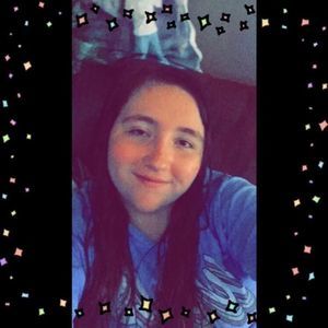 Meet your Posher, Leah jane